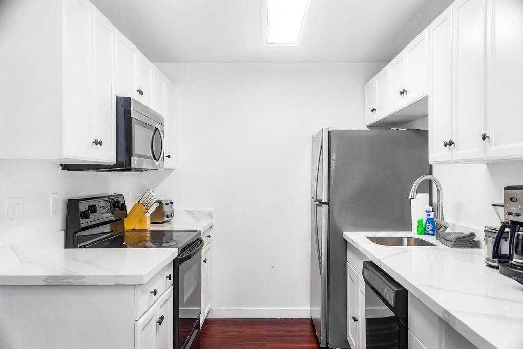 Apartament Seattle Cloud 2Br Prime Location Zewnętrze zdjęcie